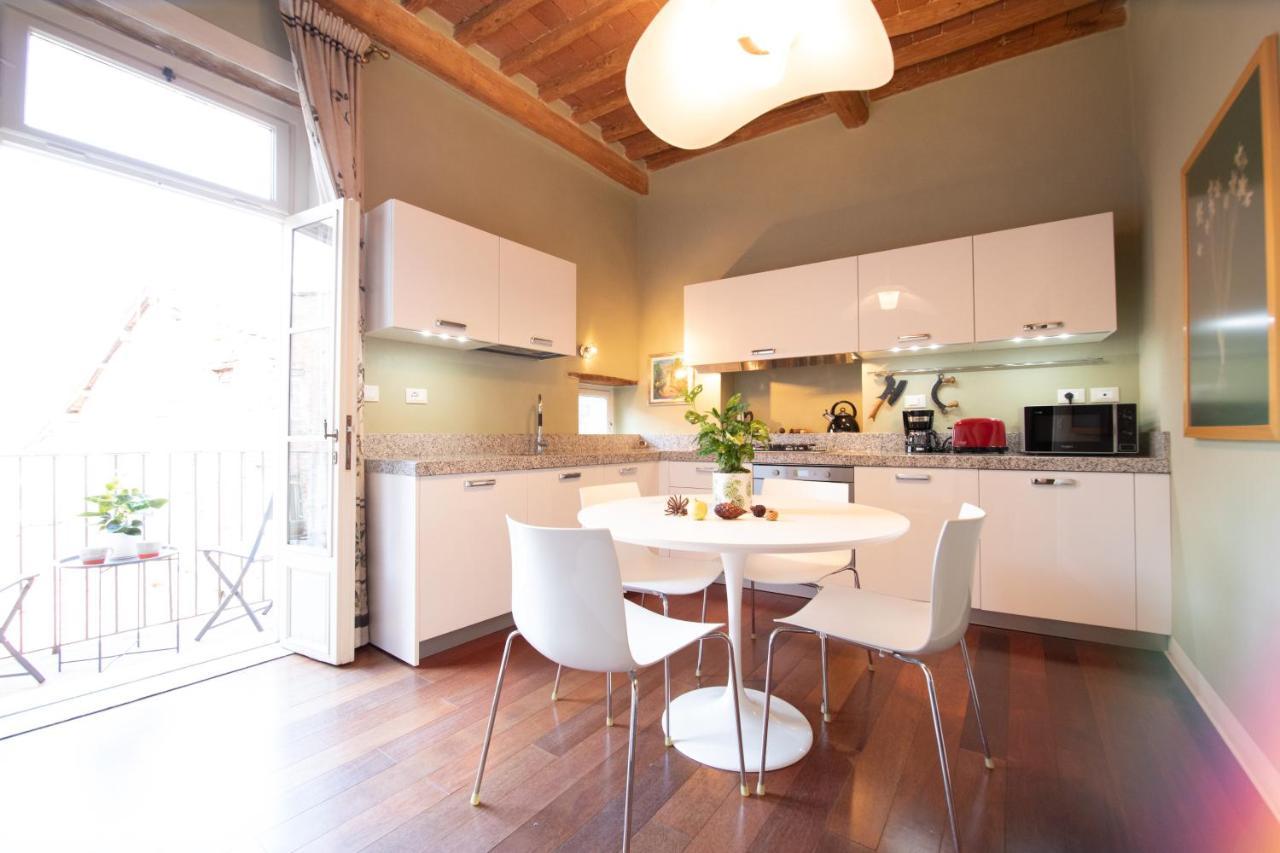 Ferienwohnung Casa Della Luce Luxury Lucca Exterior foto